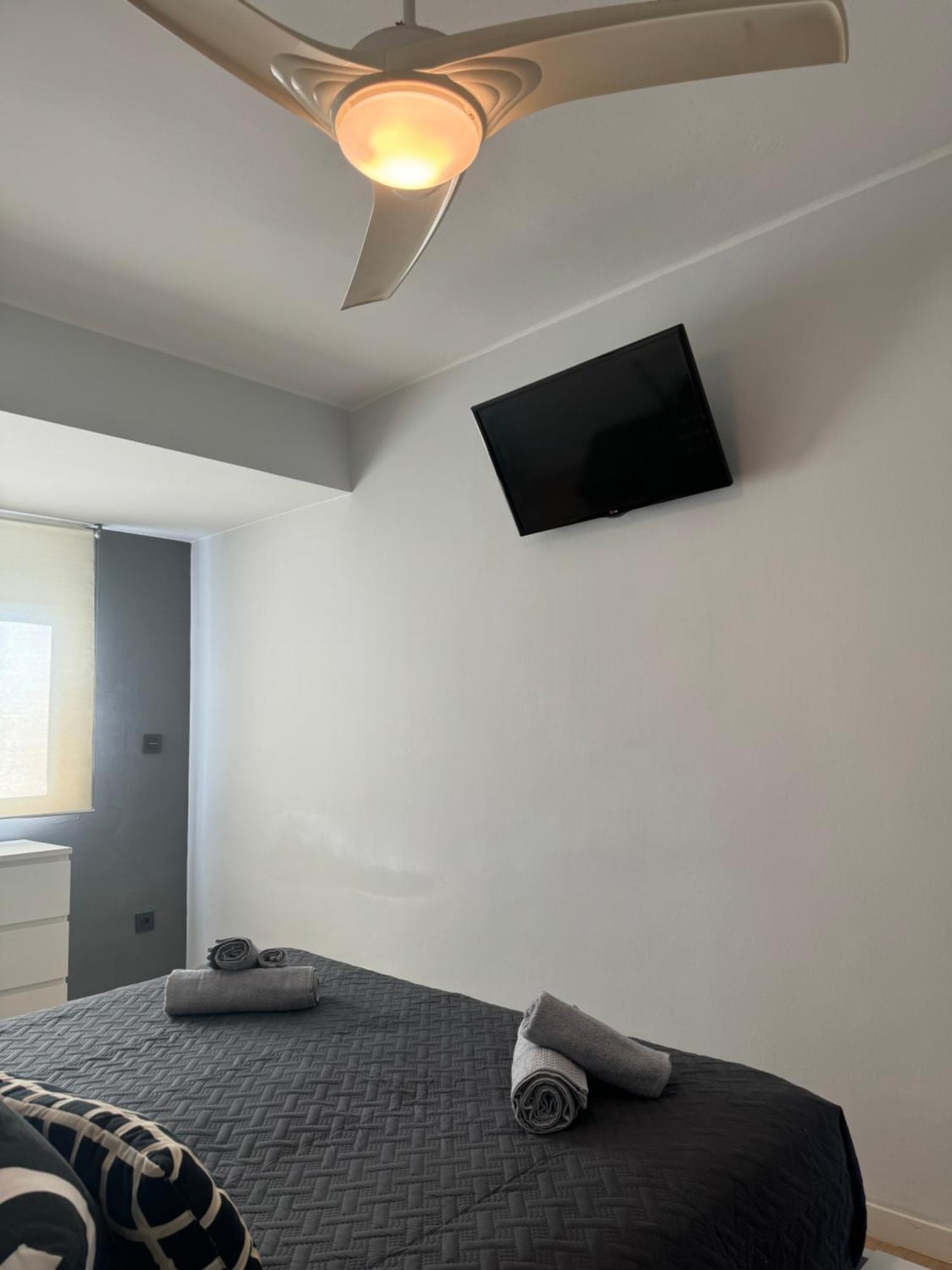Atico Centro Sol Y Vistas Apartment Zaragoza Bagian luar foto